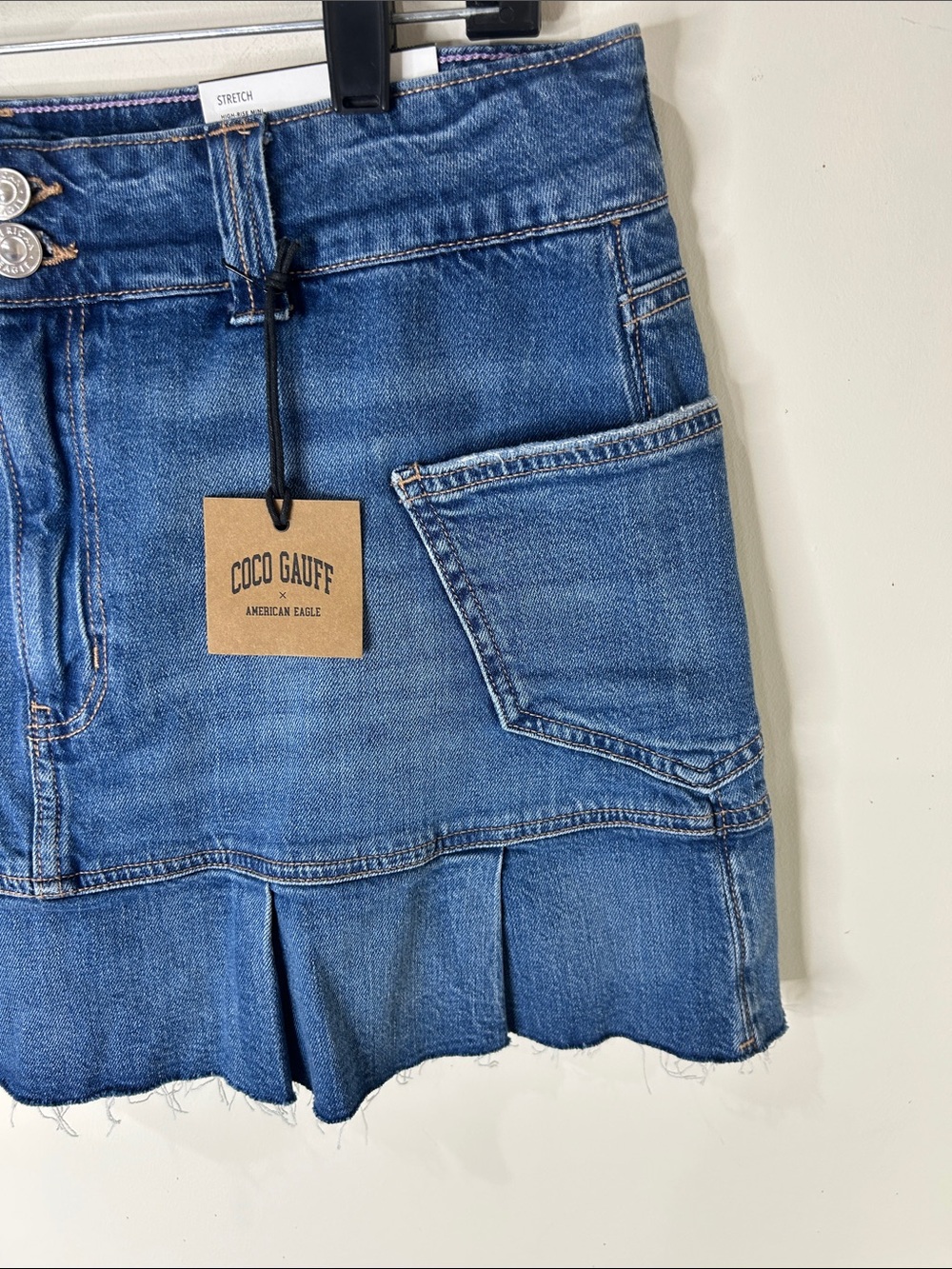 NWT American Eagle X Coco Gauff Pleated Denim High Rise Cargo Mini Skirt Size 12 - Picture 15 of 16